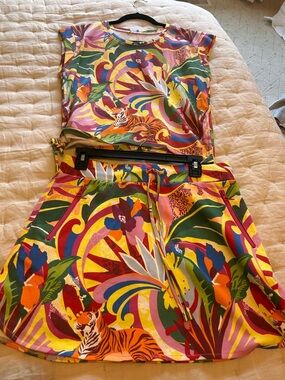 Vibrant Multicolor Tropical Print Skirt Set